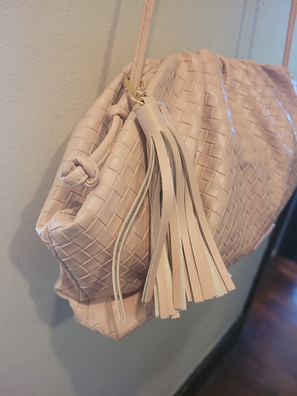 Woven Tassel Shoulder Bag Pink Adrienne Vittadini Crossbody Y2k Trapezoid Purse